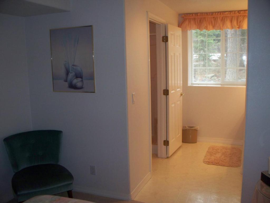 River Cove Elegant Waterfront Bed & Breakfast ポスト・フォールズ 部屋 写真