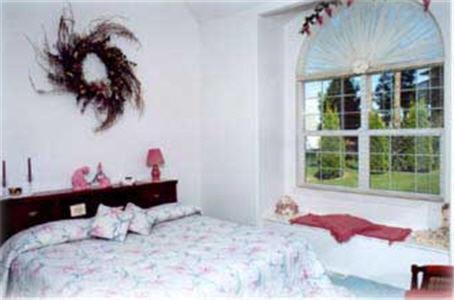 River Cove Elegant Waterfront Bed & Breakfast ポスト・フォールズ エクステリア 写真